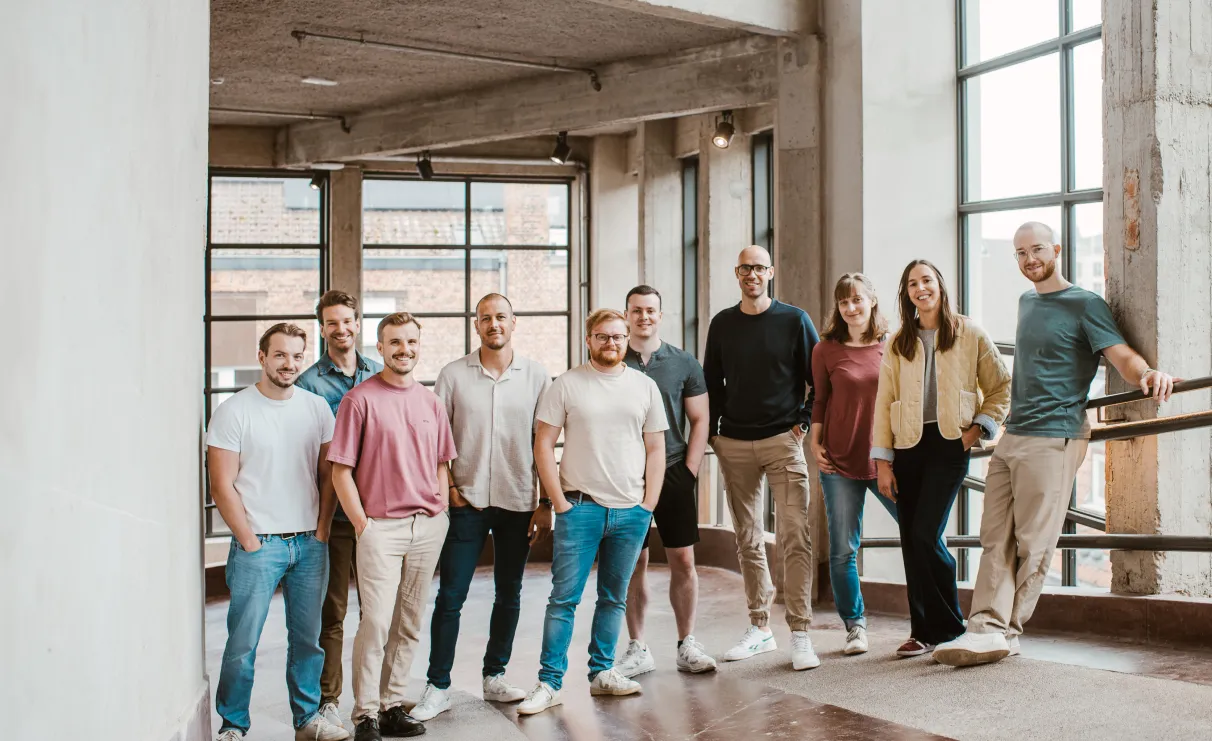 Teamfoto van alle medewerkers van FixForm